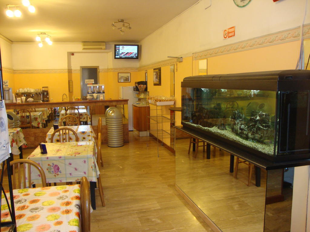 Albergo Gino Ancona Exterior foto