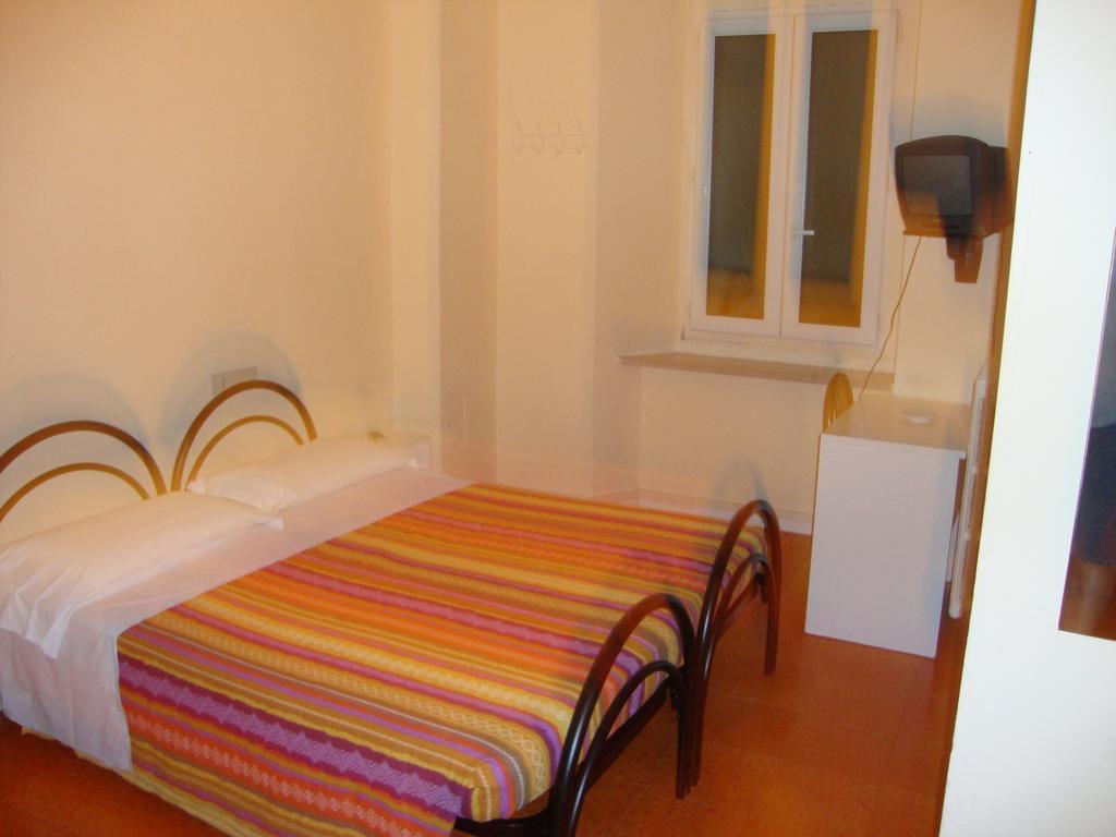 Albergo Gino Ancona Cameră foto